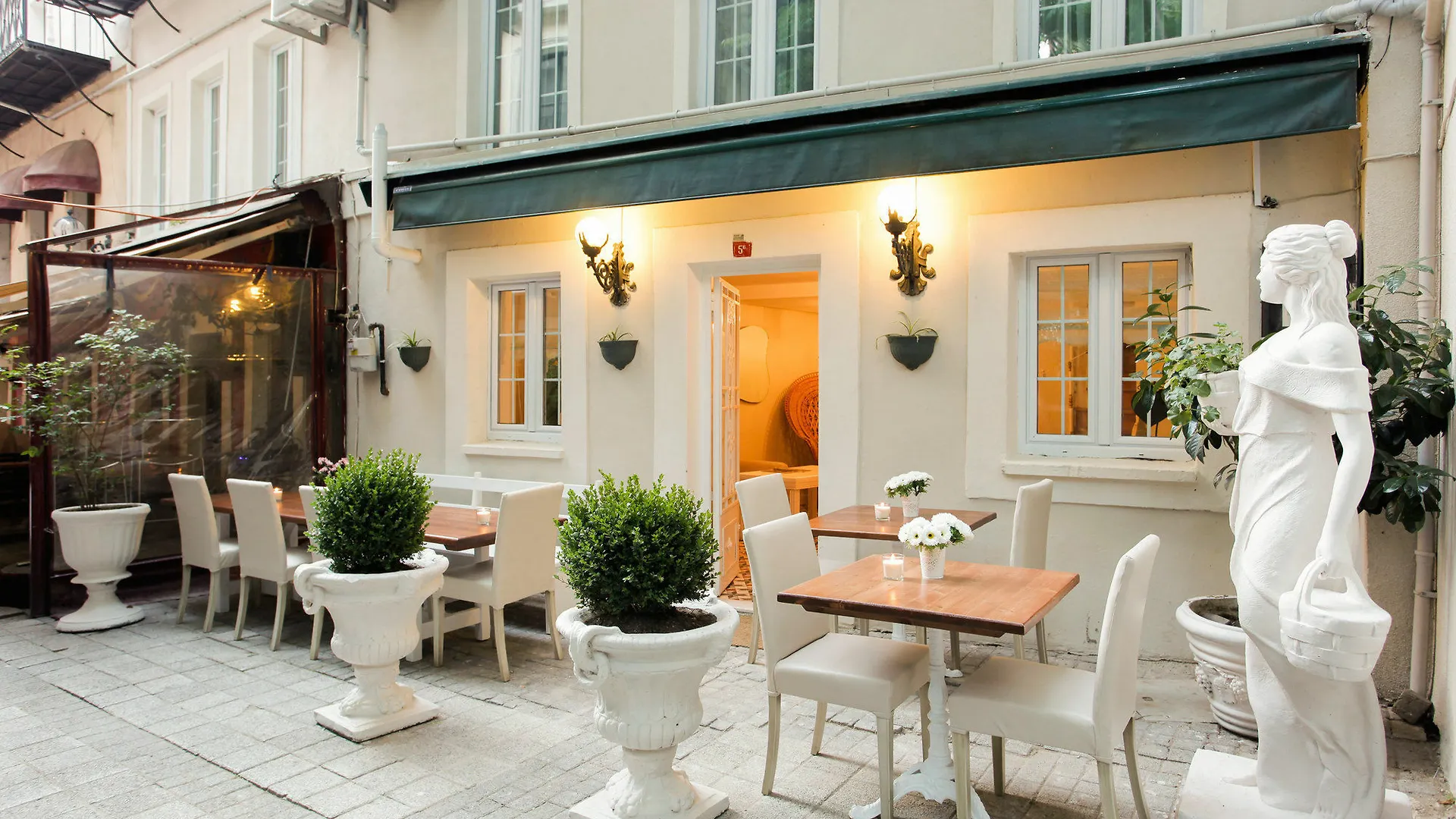 The Loft Istanbul Hotel